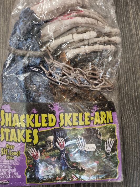 Afbeelding van Shackled Skele-arm Stakes