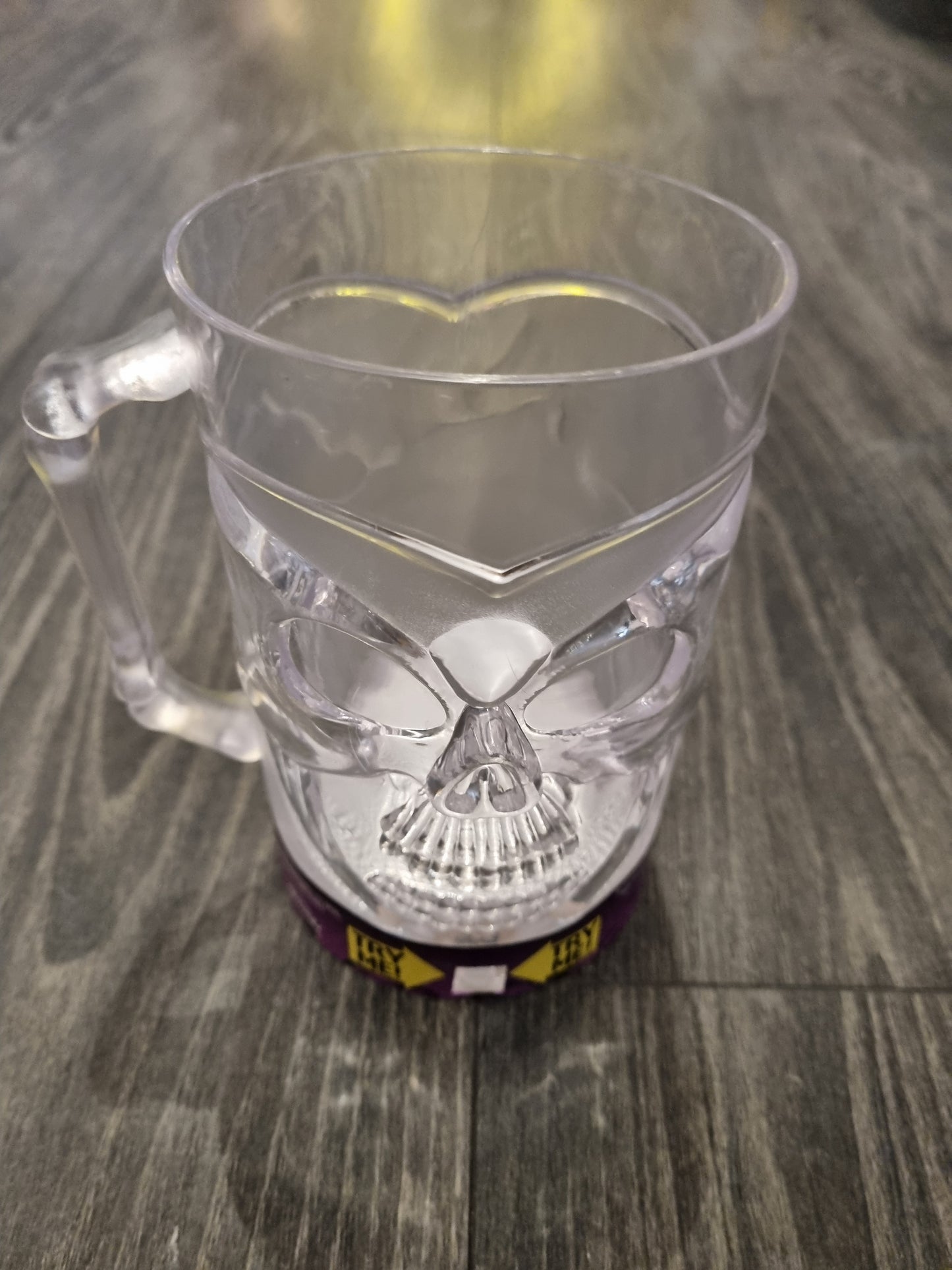 Afbeelding van Skull mug with light