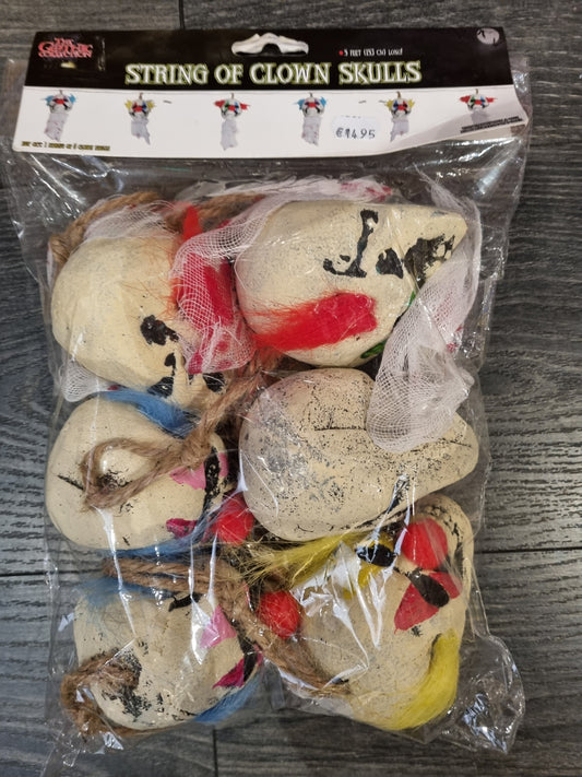 Afbeelding van String clown skulls
